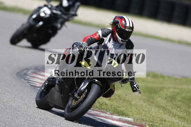 Archiv-2025/42 07.08.2025 Peter Studer Girls Day ADR/Gruppe pink/717